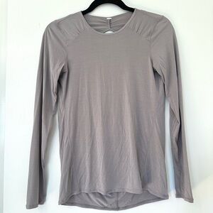 Lululemon Women’s Timeless Twist Long Sleeve Top Back Cutout Gray